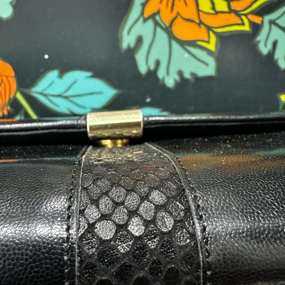 Vintage Bally Dark Navy Leather Clutch – Mid-Century - Picture 6 of 10